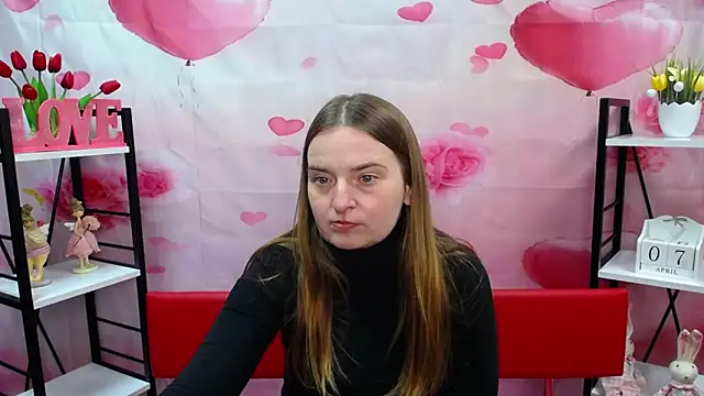 freyadak - FreyaDak's free webcam - UK Sex Cams