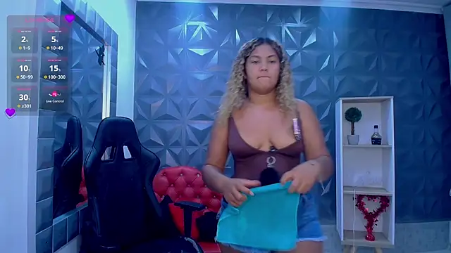 Cristal_War live sex cam