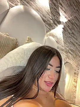 _madilee_ - _MadiLee_'s free webcam - UK Sex Cams