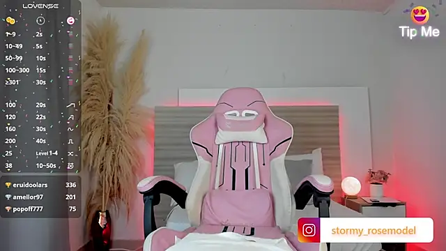 stormy_rose18 webcam