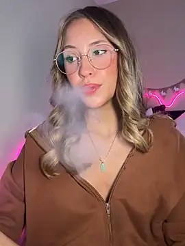 Webcam Model (fanyabbey)  is live.Free join now!