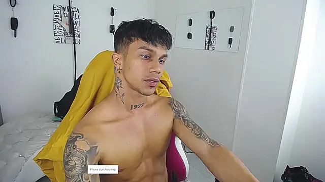 Leonard_Price live sex cam