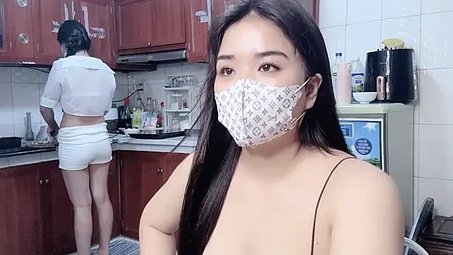 LyLy_Office live sex cam