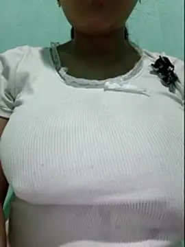 Shine_Mai - Live Cam