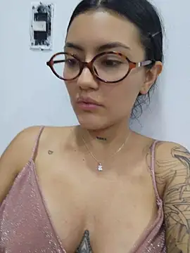 roma_xxx (F young) - Sex-Machine CONTROL TIL make me squirt