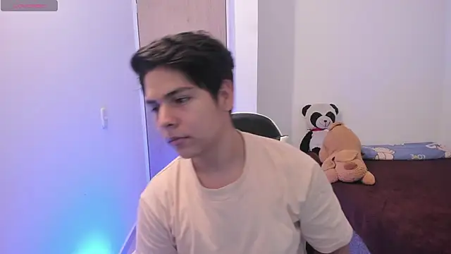 asta_yunoxxx - Asta_YunoXXX's free webcam - UK Sex Cams