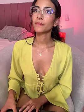 elegant__rouse webcam