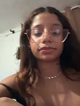 fadaperigosa - FadaPerigosa's free webcam - UK Sex Cams