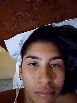 skinnyrox - Skinnyrox's free webcam - UK Sex Cams