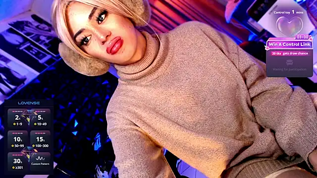 KYLIE_SHEMALE webcam