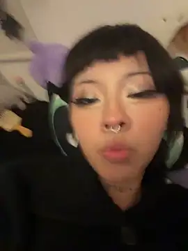 Kitty_yukimura webcam