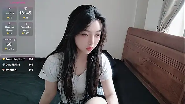 oblakitty_ (F young) - 侧面扭屁屁+国王控制3min