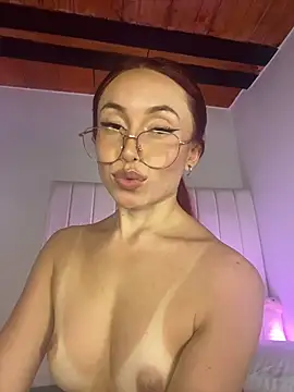 Abbi_Gomez