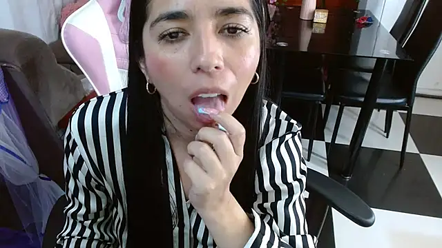 kendall_all4u webcam