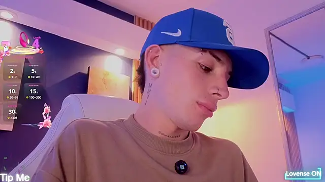 luca_prince_ (M twink) - dance sexy + show oil