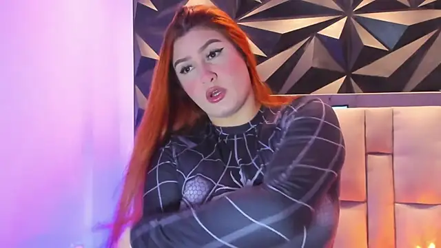 megan_whitee__ webcam