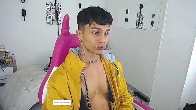 Leonard_Price live sex cam