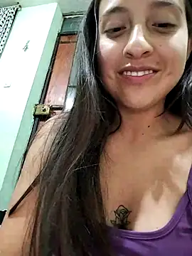 MaskedLatinaX webcam