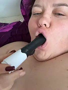 sunnyleila2101 - SunnyLeila2101's free webcam - UK Sex Cams