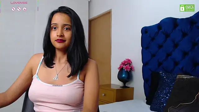 lili666_ - Lili666_'s free webcam - UK Sex Cams