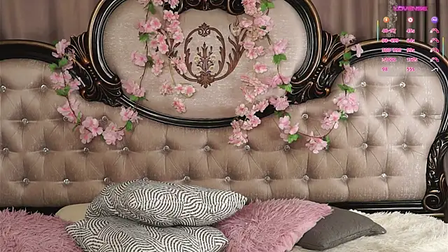 AmiLewis live sex cam