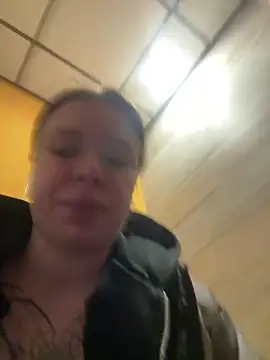 AlishaOfThorns webcam