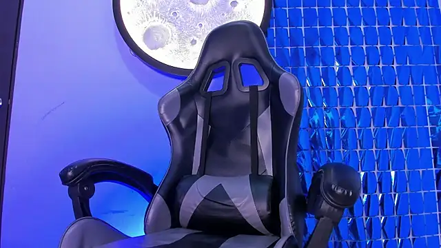 bennet-grayy - Bennet-Grayy's free webcam - UK Sex Cams