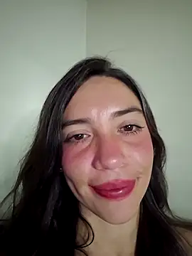 loveuu-bae - Loveuu-bae's free webcam - UK Sex Cams