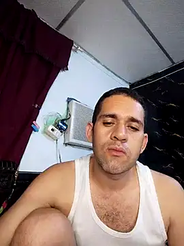 cristhian_grey01 - CRISTHIAN_GREY01's free webcam - UK Sex Cams