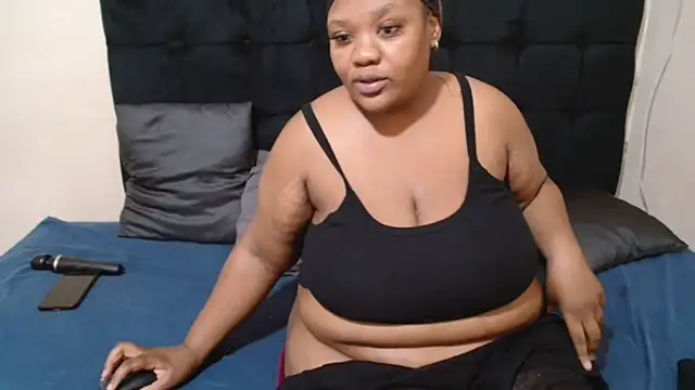 caramelbootty - CaramelBootty's free webcam - UK Sex Cams