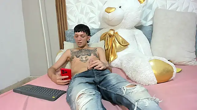 hot_gaara_ - Hot_Gaara_'s free webcam - UK Sex Cams