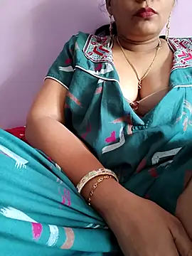 Webcam Model (samitasharma) is live