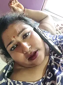 Webcam Model (hotbhabhi011)  is live.Free join now!