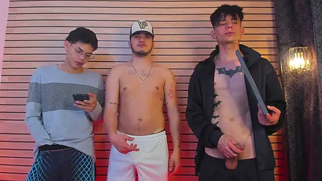 TheBatMansion webcam