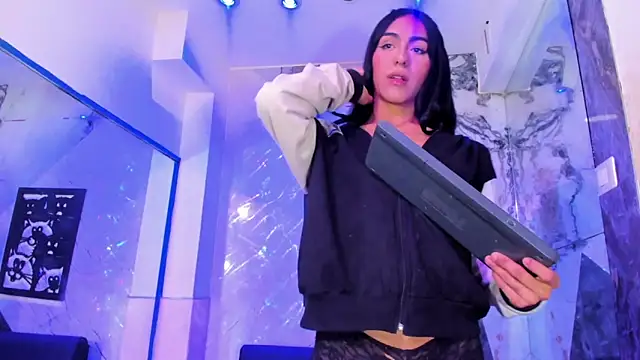 Isabella_stanford2 webcam