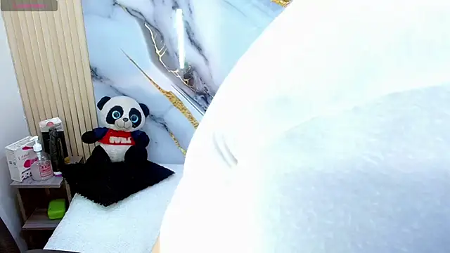 natashaislerxxx webcam