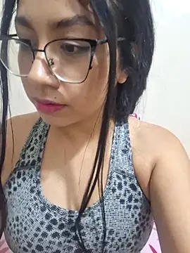 honeysweet111 webcam