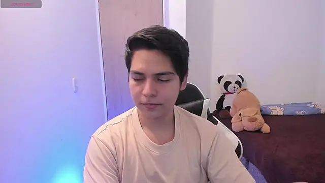 asta_yunoxxx - Asta_YunoXXX's free webcam - UK Sex Cams