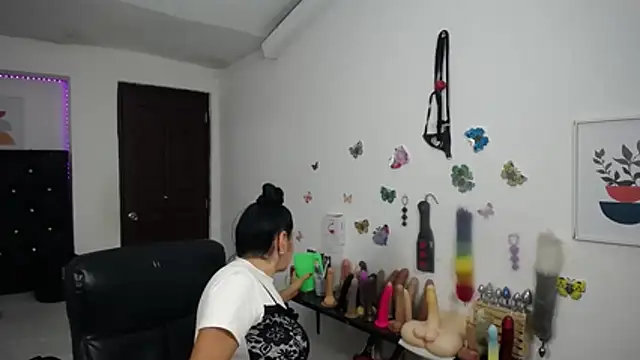 mature_bigboobs10 webcam