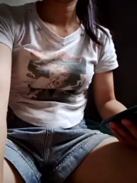 asami_6868 - Asami_6868's free webcam - UK Sex Cams