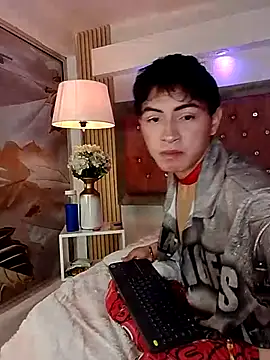 cristopher_wild - Cristopher_Wild's free webcam - UK Sex Cams