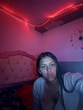 mara-ross - Mara-ross's free webcam - UK Sex Cams