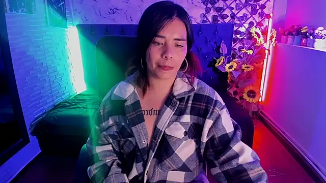 liany_taylor - Liany_taylor's free webcam - UK Sex Cams