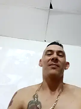 eroticfrank - Eroticfrank's free webcam - UK Sex Cams