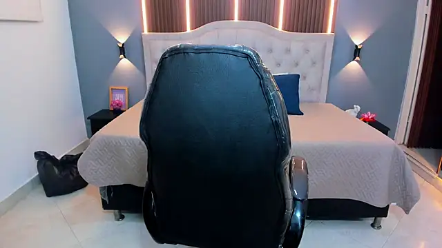 tommy18__ - Tommy18__'s free webcam - UK Sex Cams