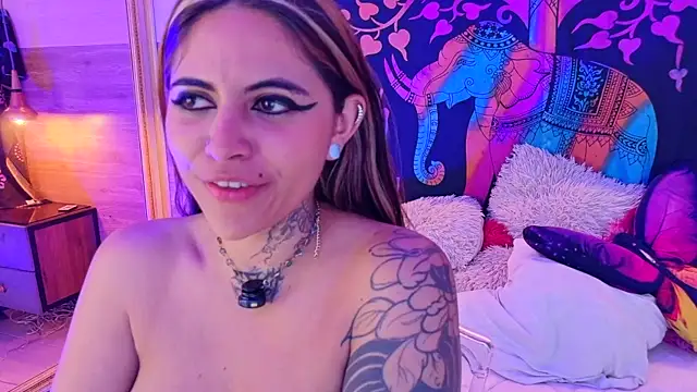 Cori_Paige live sex cam
