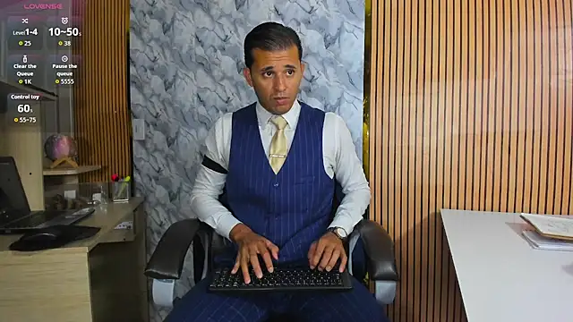 Hideintheoffice webcam