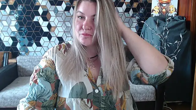 NikaSkylink live sex cam