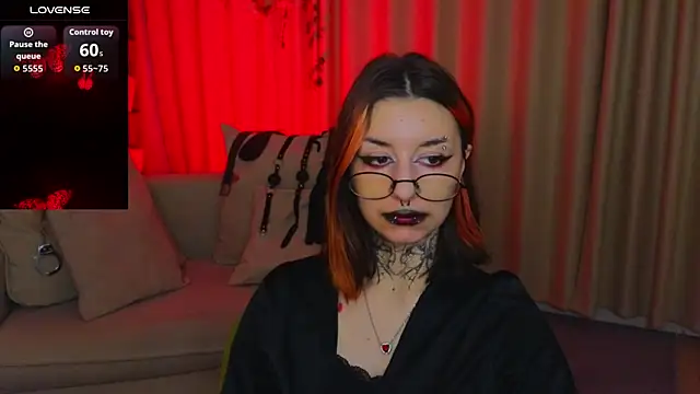 Mistress__Marcelline webcam