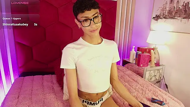 owen_jp (M twink) - Lush in my ass